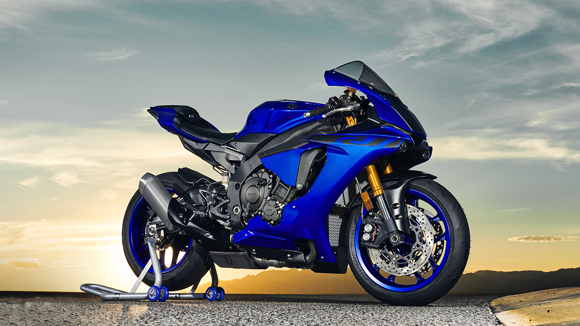 Yamaha R1